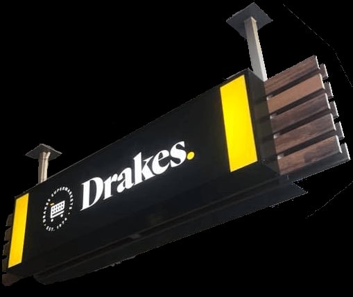 Drakes illuminated blade sign